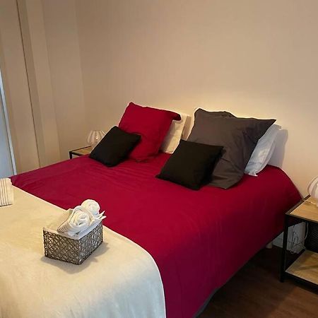 T1 Bis 35 M2 Lit Queen Size Tout Equipe Pau Exteriör bild