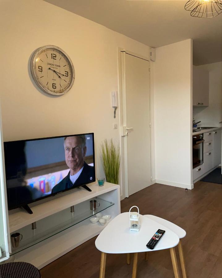 T1 Bis 35 M2 Lit Queen Size Tout Equipe Pau Exteriör bild
